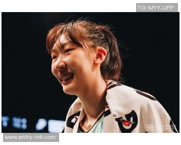 韩旭展现全能实力助教称其为女版文班亚马令人惊叹